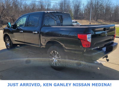 2021 Nissan Titan SV