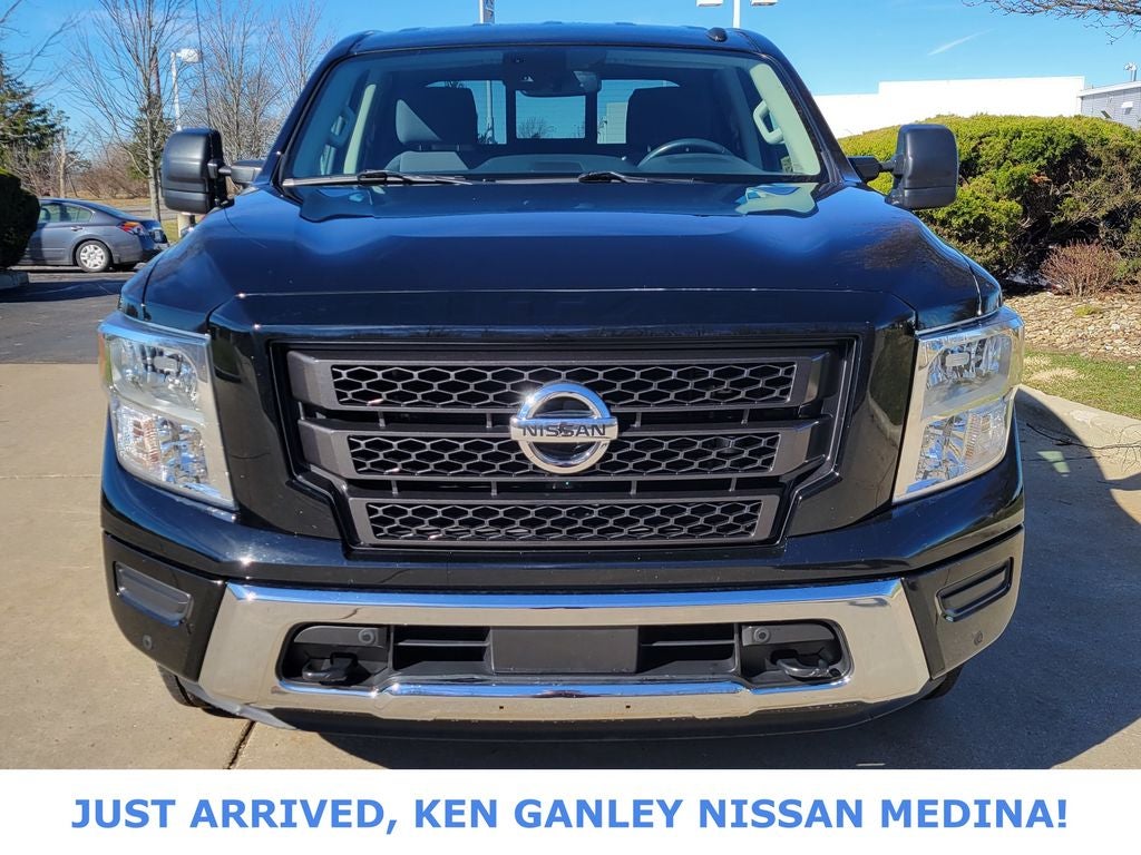 2021 Nissan Titan SV