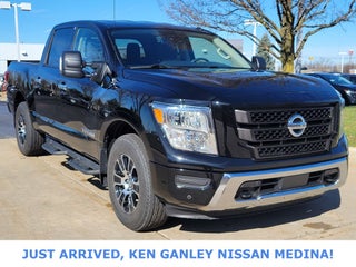 2021 Nissan Titan SV