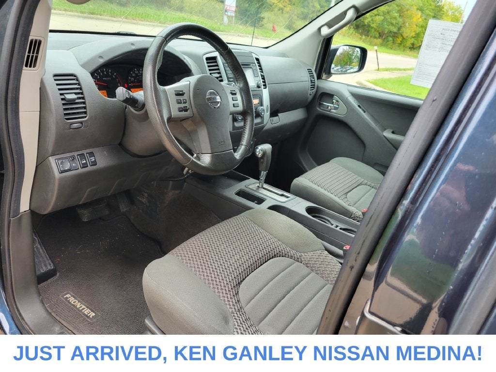 2016 Nissan Frontier SV