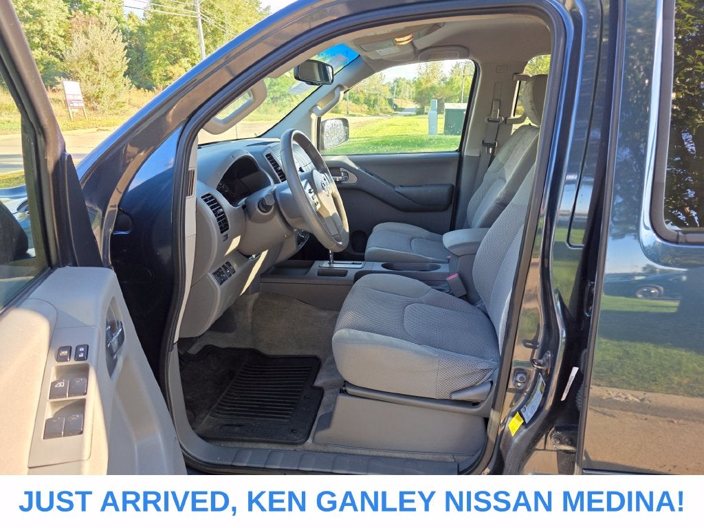 2013 Nissan Frontier SV