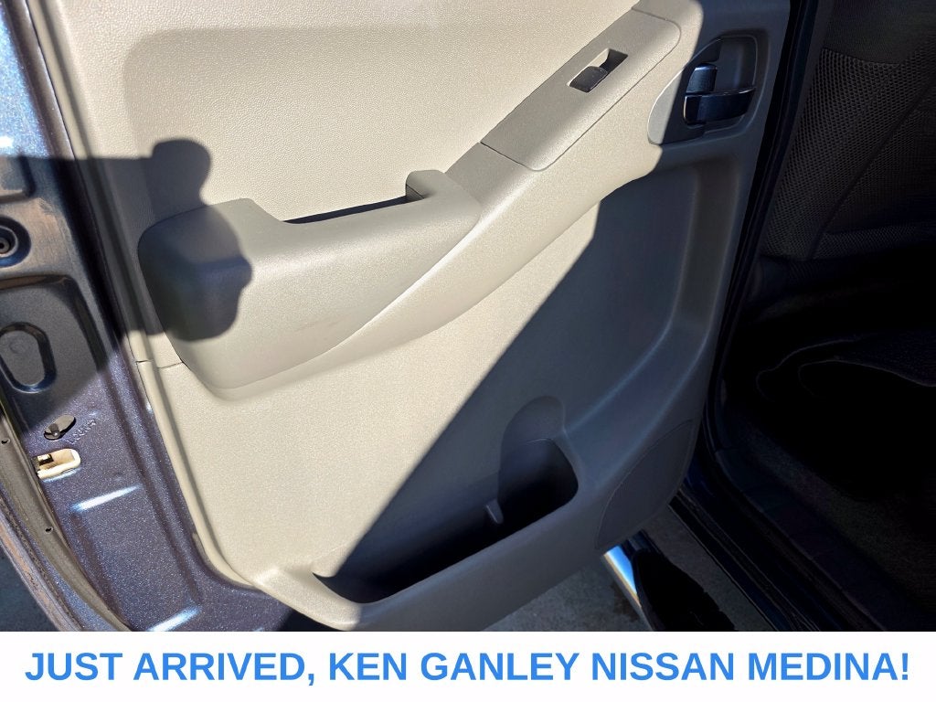 2013 Nissan Frontier SV