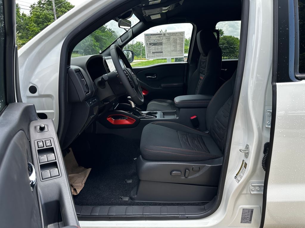 2025 Nissan Frontier Crew Cab PRO-4X®