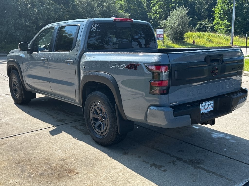 2027 Nissan Frontier Crew Cab PRO-4X®