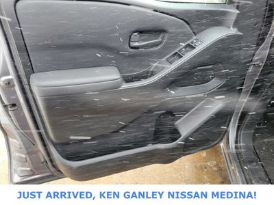 2022 Nissan Frontier S