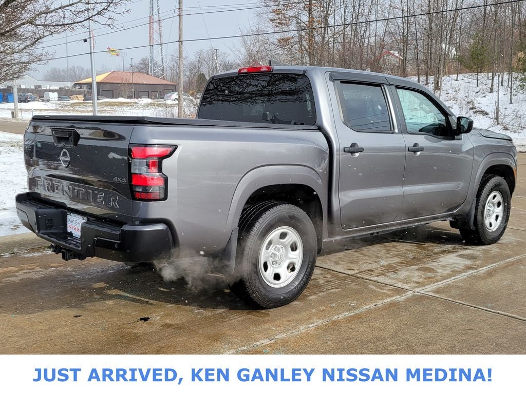 2022 Nissan Frontier S