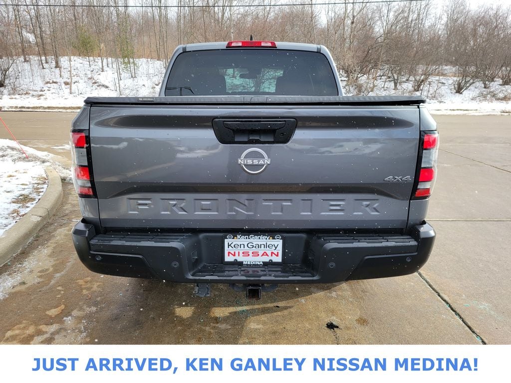2022 Nissan Frontier S