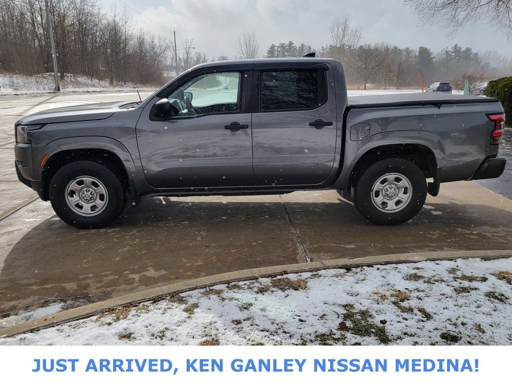 2022 Nissan Frontier S