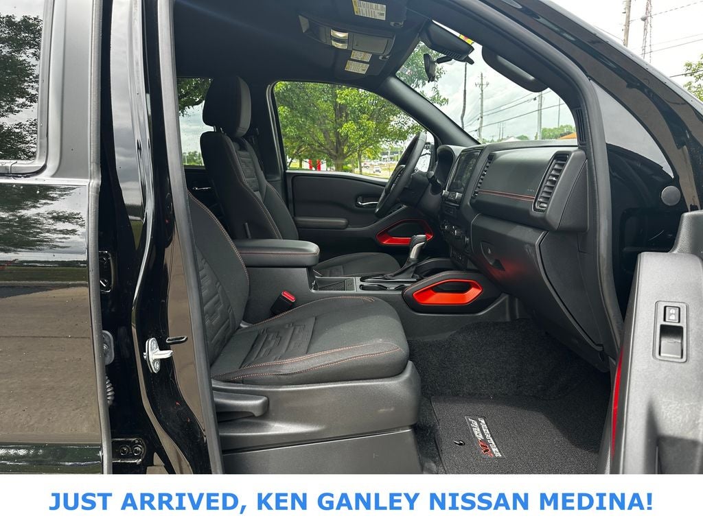 2023 Nissan Frontier Crew Cab PRO-4X®