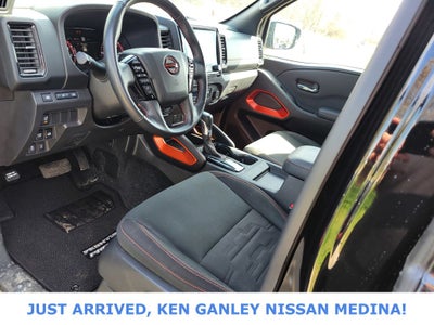 2023 Nissan Frontier Crew Cab PRO-4X®