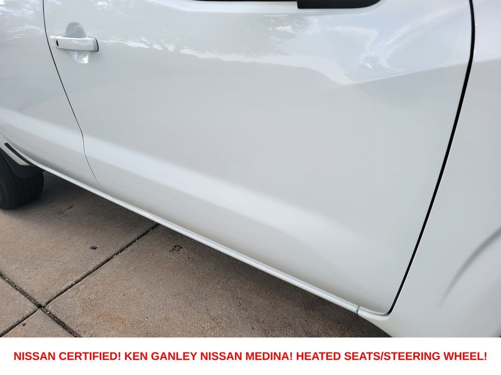 2025 Nissan Frontier Crew Cab SV