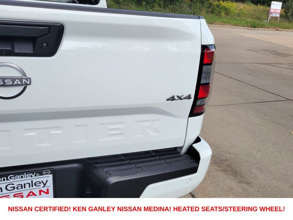 2025 Nissan Frontier Crew Cab SV