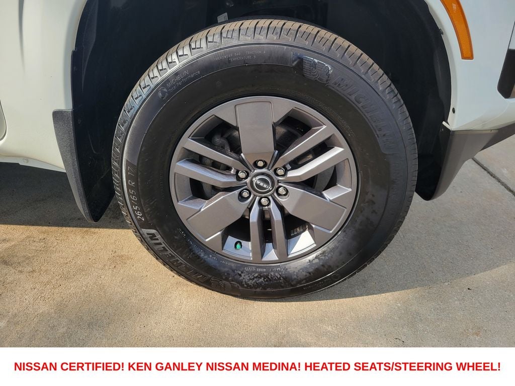 2025 Nissan Frontier Crew Cab SV