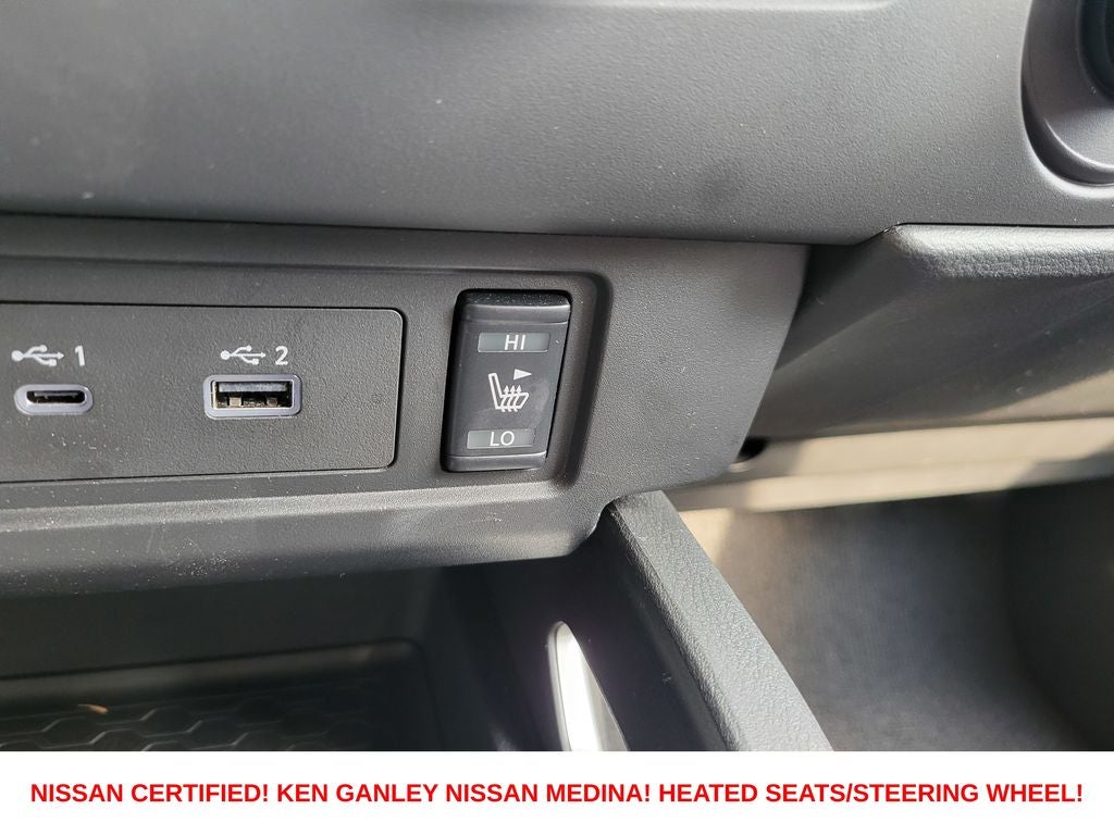 2025 Nissan Frontier Crew Cab SV