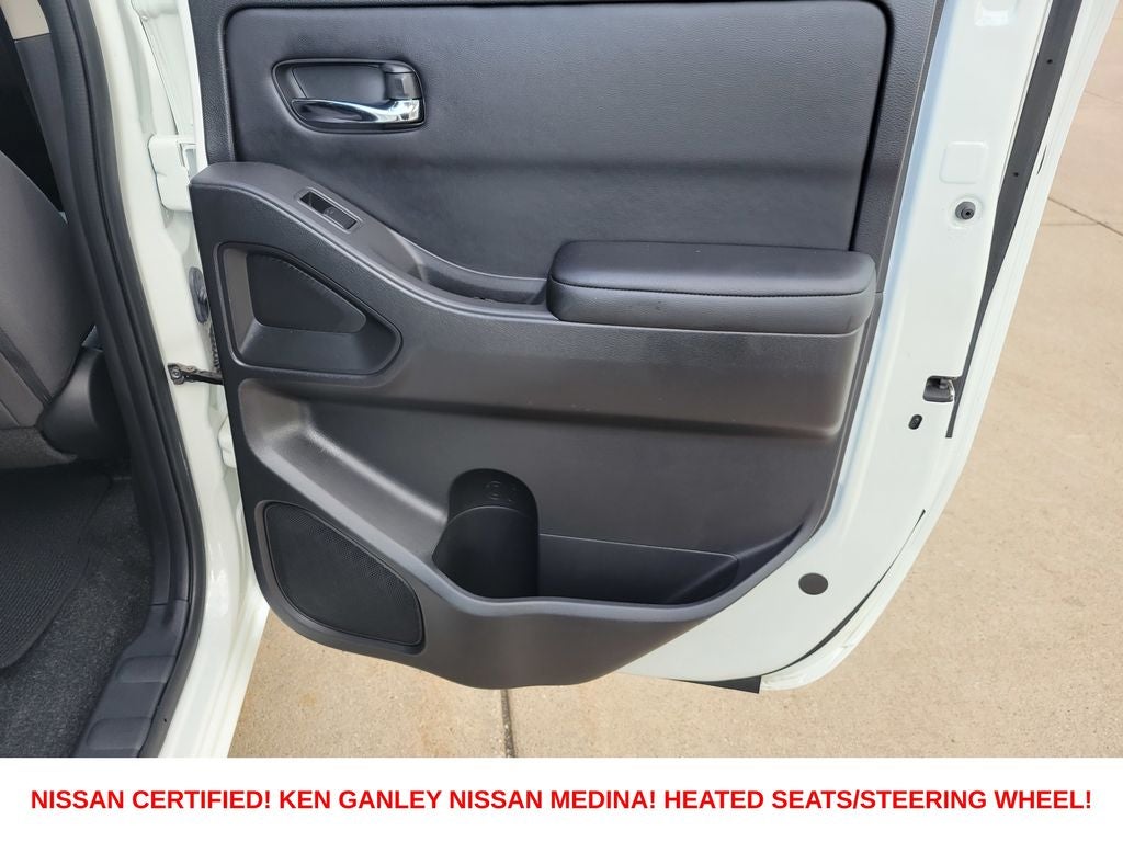 2025 Nissan Frontier Crew Cab SV