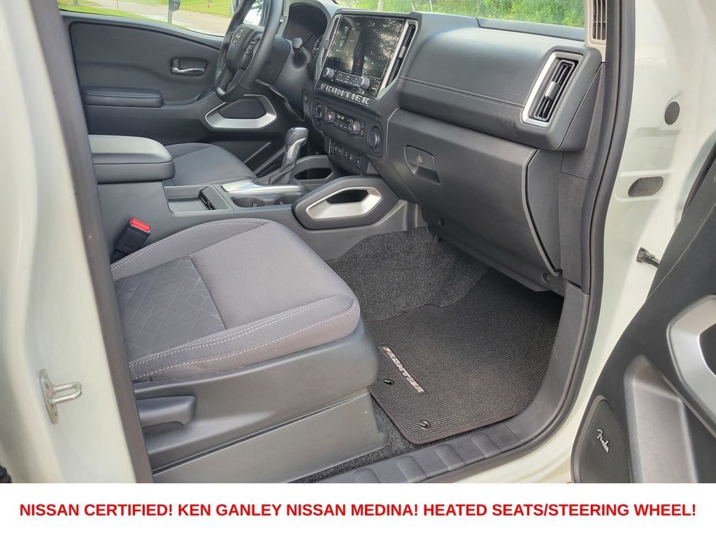 2025 Nissan Frontier Crew Cab SV