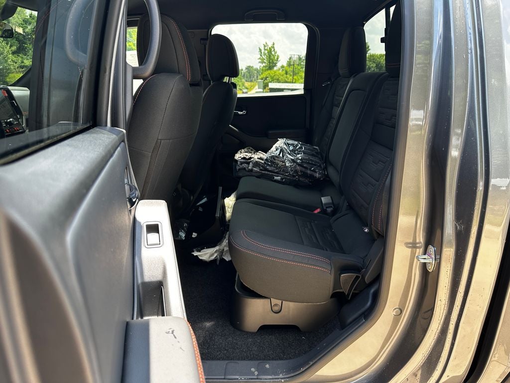 2026 Nissan Frontier PRO-4X - Photo 11