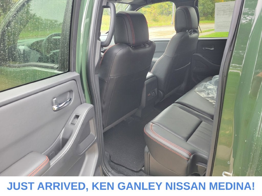 2023 Nissan Frontier Crew Cab PRO-4X®