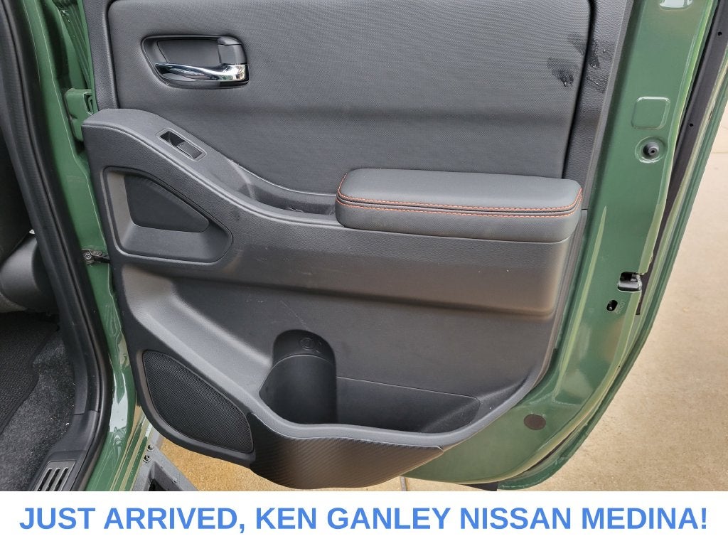 2023 Nissan Frontier Crew Cab PRO-4X®