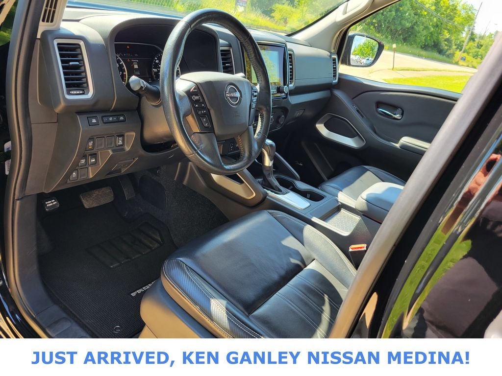 2022 Nissan Frontier Crew Cab SV