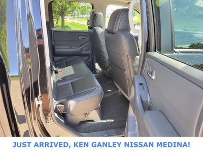 2022 Nissan Frontier Crew Cab SV