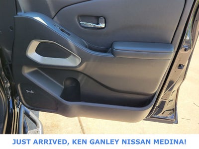 2022 Nissan Frontier Crew Cab SV