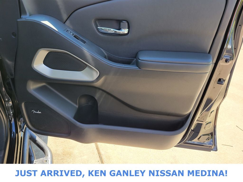 2022 Nissan Frontier Crew Cab SV