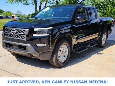 2022 Nissan Frontier Crew Cab SV