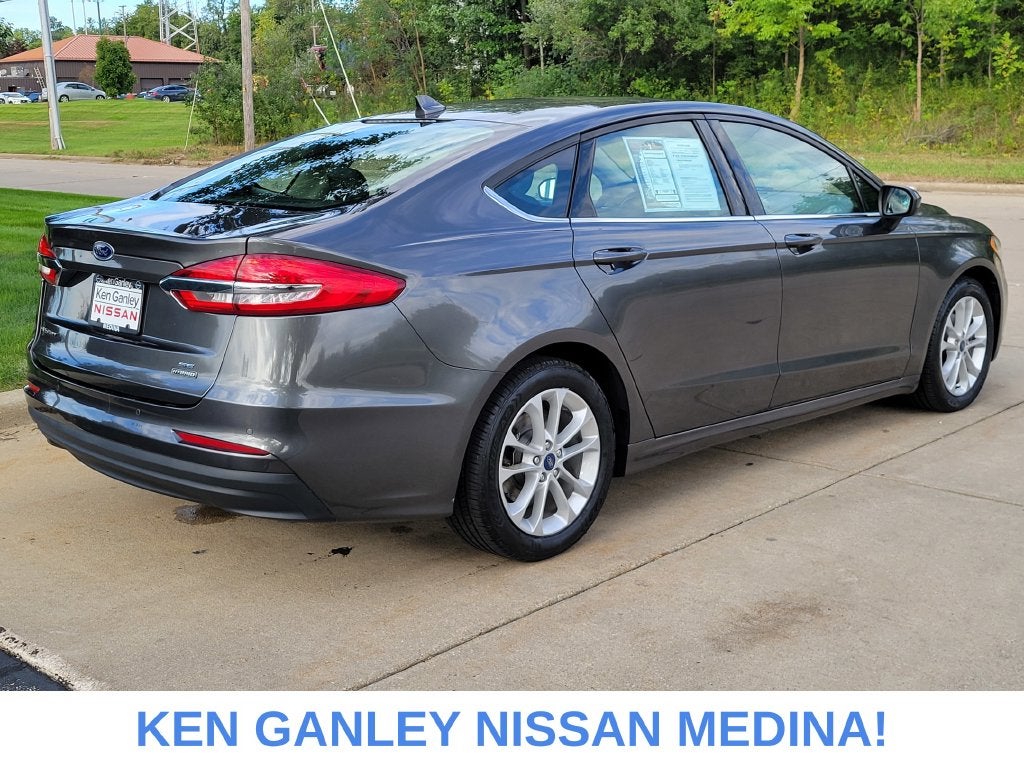 2020 Ford Fusion Hybrid SE