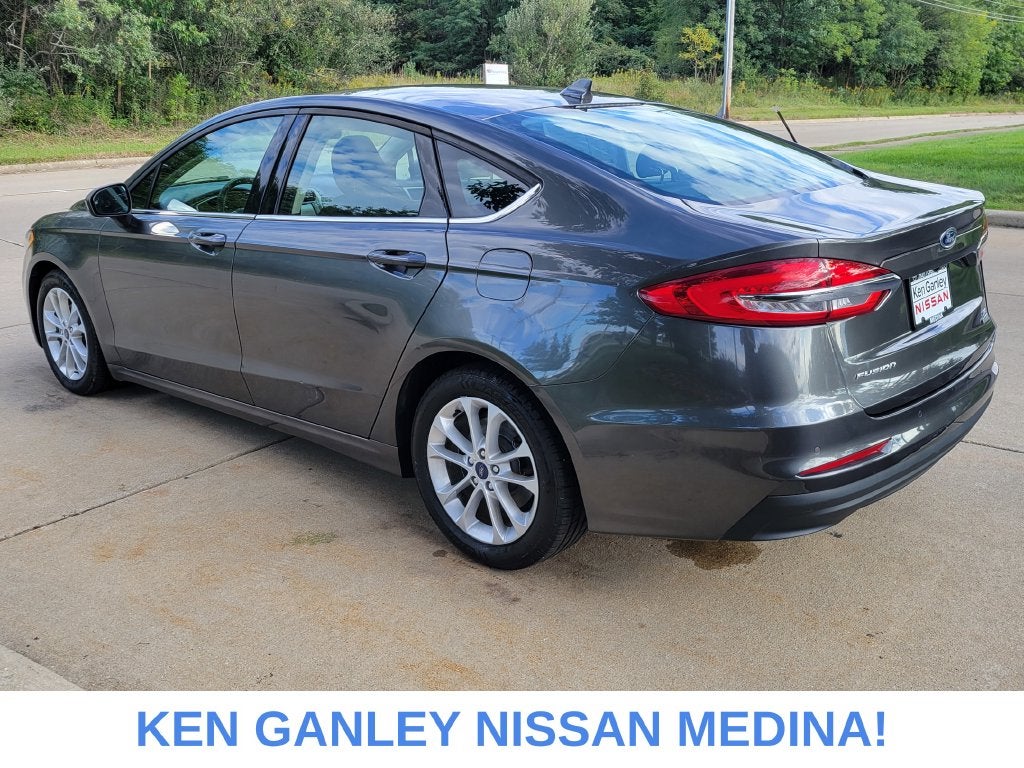 2020 Ford Fusion Hybrid SE