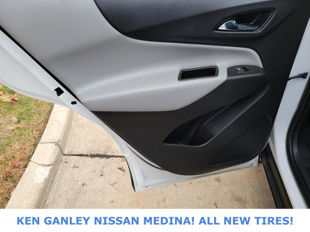 2021 Chevrolet Equinox LS