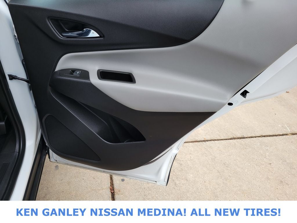 2021 Chevrolet Equinox LS