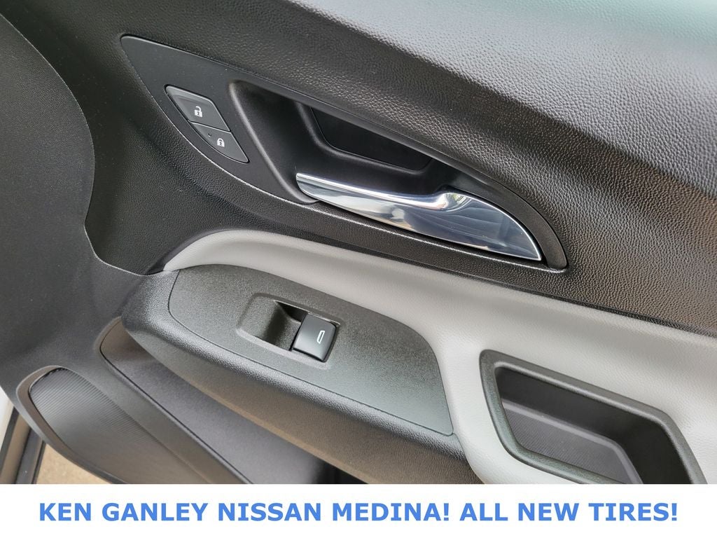 2021 Chevrolet Equinox LS