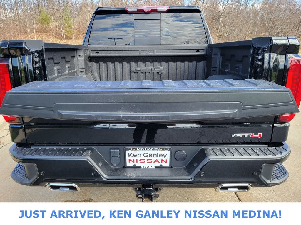 2022 GMC Sierra 1500 Limited AT4