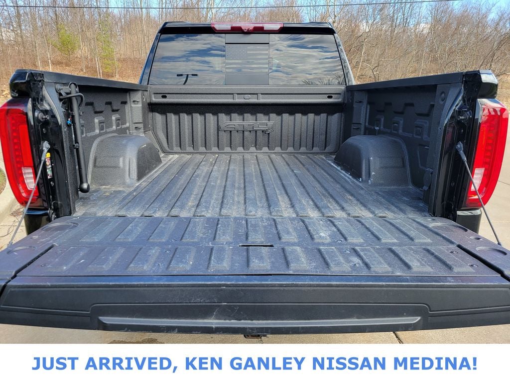 2022 GMC Sierra 1500 Limited AT4