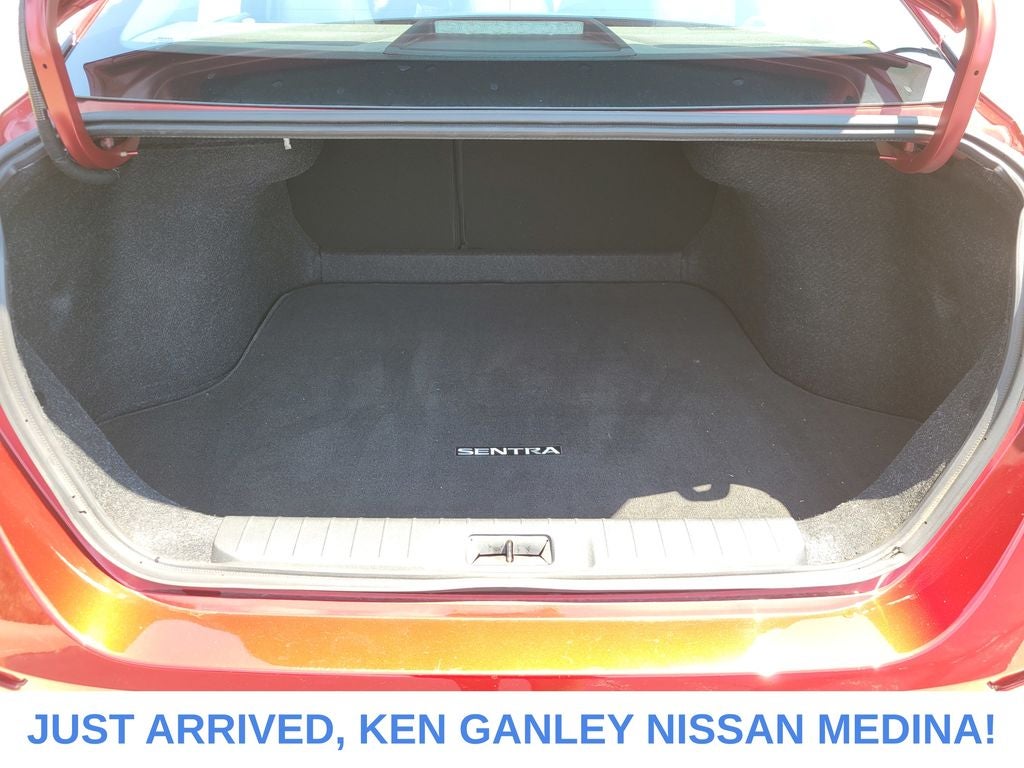2020 Nissan Sentra SR