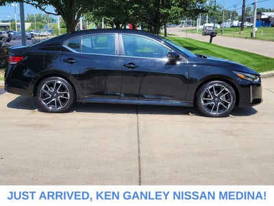 2025 Nissan Sentra SR
