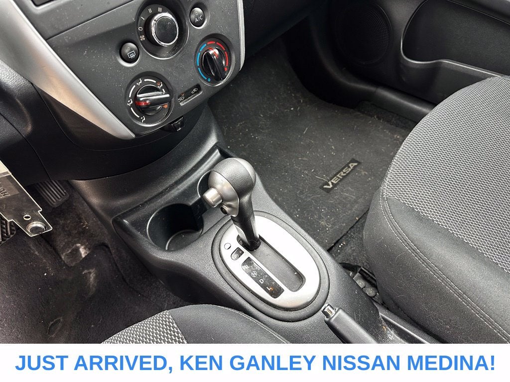 2015 Nissan Versa 1.6 SV