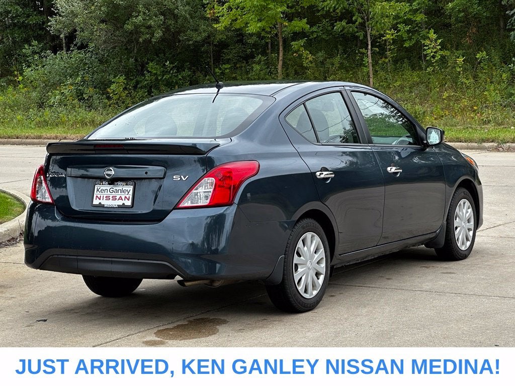 2015 Nissan Versa 1.6 SV
