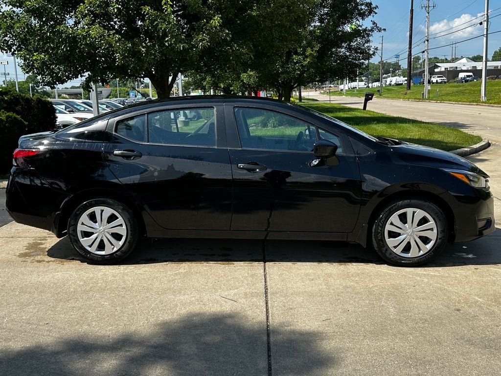 2025 Nissan Versa 1.6 S