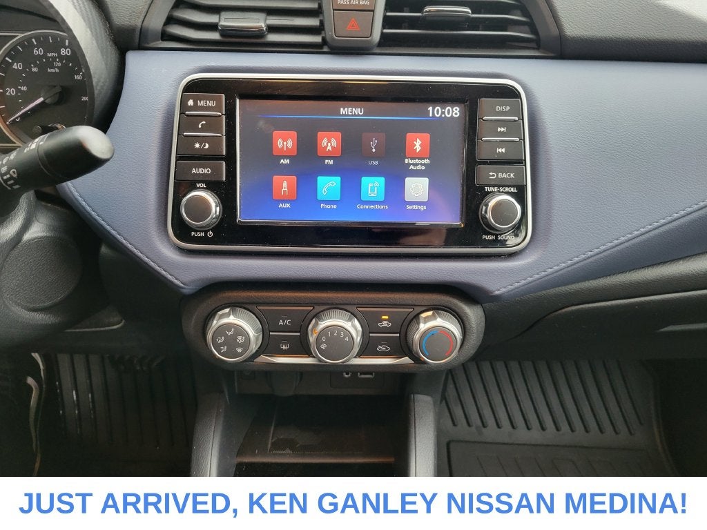 2024 Nissan Versa SV
