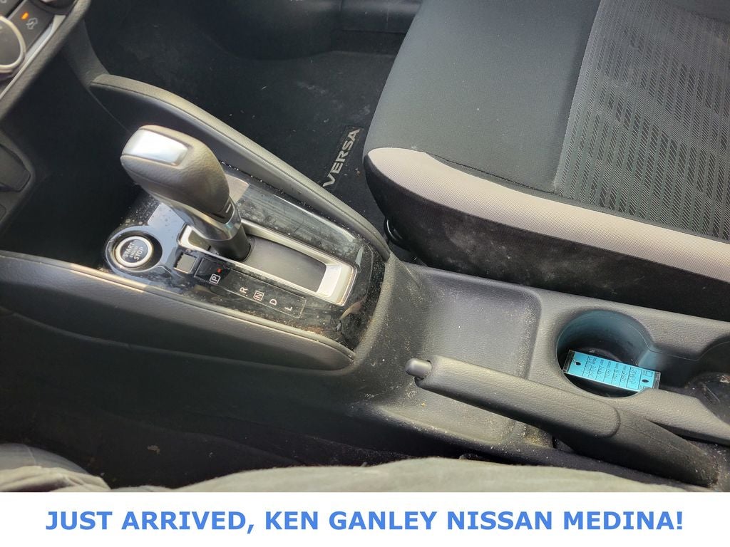 2020 Nissan Versa 1.6 SV