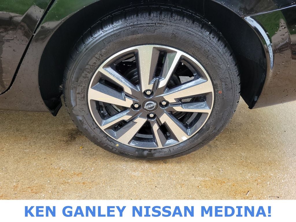 2024 Nissan Versa SV