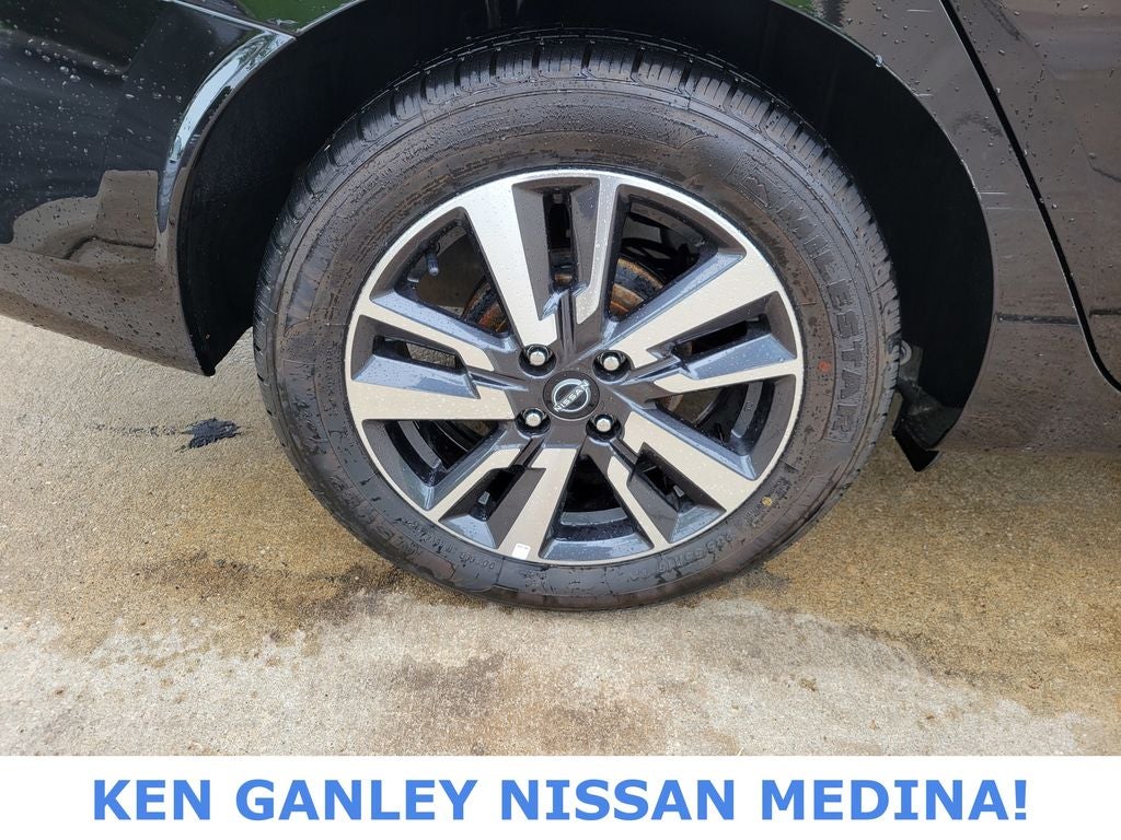 2024 Nissan Versa SV
