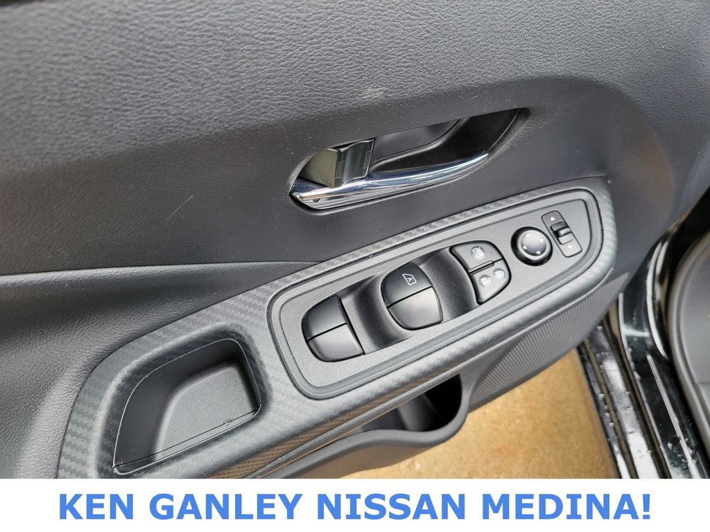 2024 Nissan Versa SV