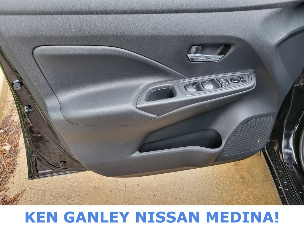 2024 Nissan Versa SV