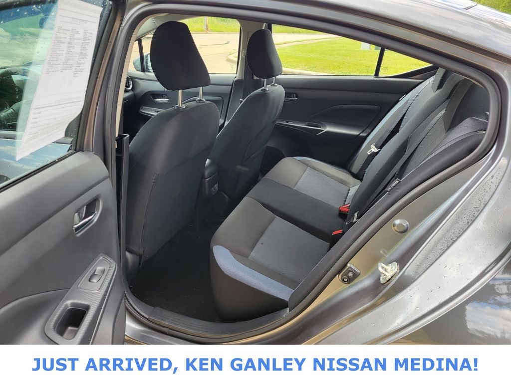 2025 Nissan Versa SV