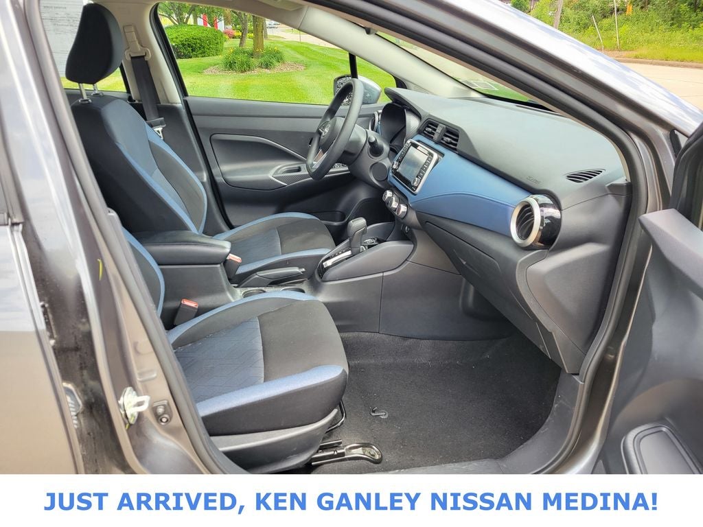 2025 Nissan Versa SV