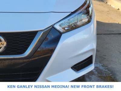 2022 Nissan Versa 1.6 SR