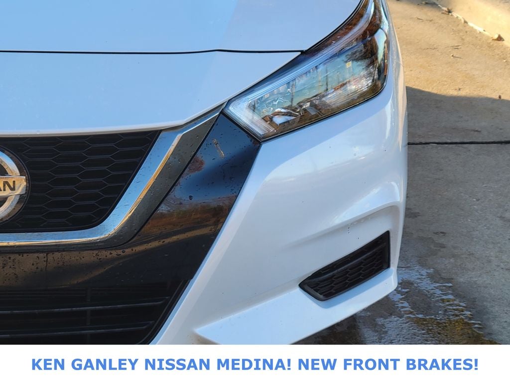 2022 Nissan Versa 1.6 SR